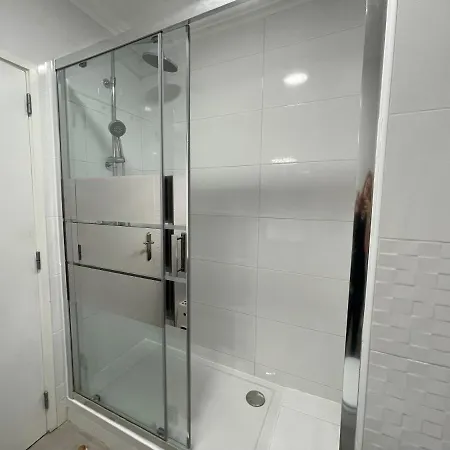 Costa Da Guia Mhouse Lease Віавіа